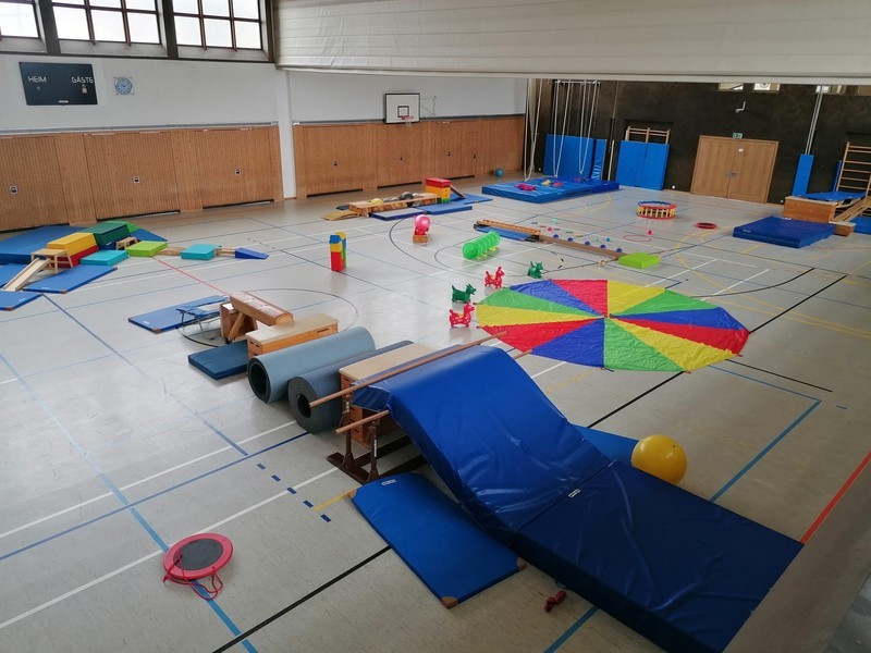 Eltern-Kind-Turnen